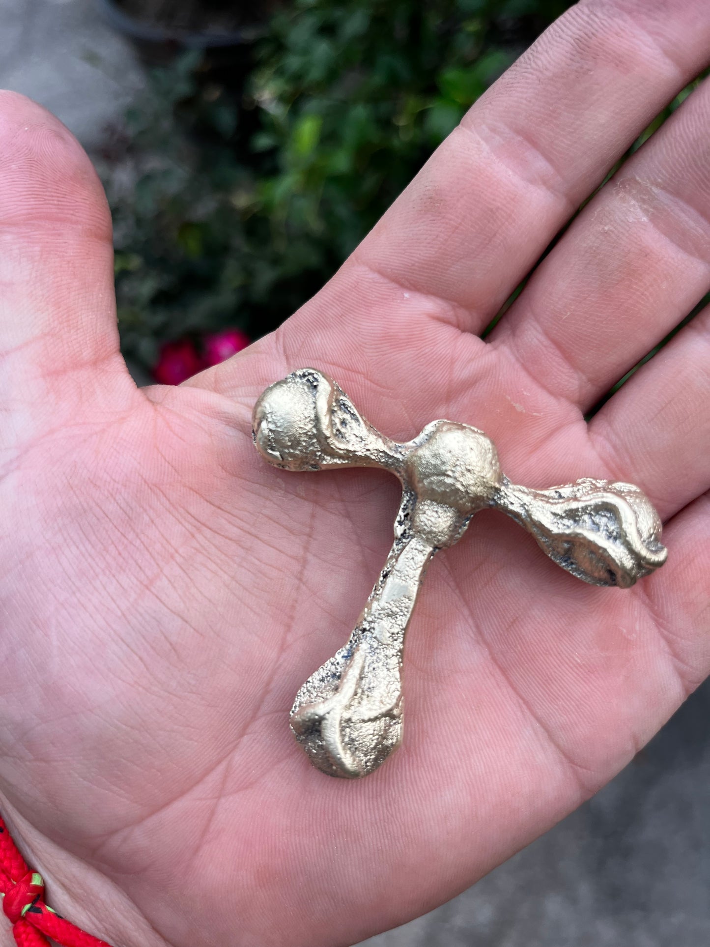 V2 Pocket Thorn